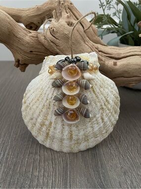 Seashell Ornament Handmade 4.5-5” Gold Beaded Coastal Beach Festive Christmas